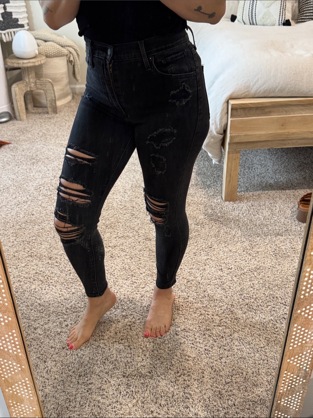 Levi’s Mile High Super Skinny distressed black jeans